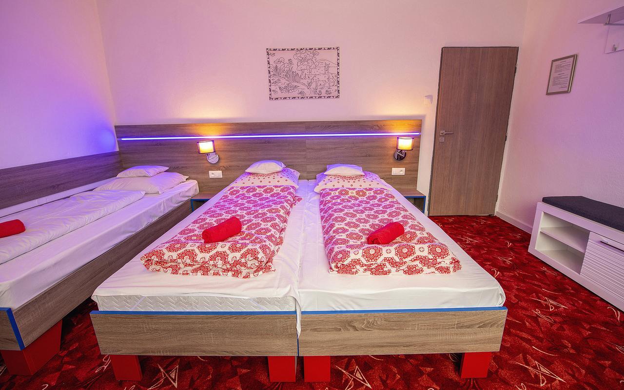 Guesthouse Cyprian Sebesér Kültér fotó